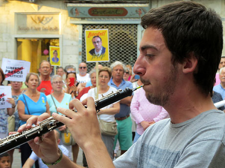 Concentraci&oacute; per la llibertat dels presos pol&iacute;tics a la pla&ccedil;a del Vi