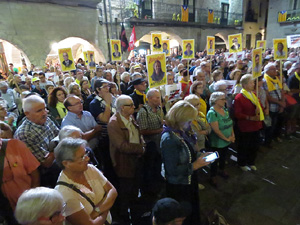 Concentraci&oacute; a la pla&ccedil;a del Vi per la independ&egrave;ncia i la llibertat dels presos pol&iacute;tics