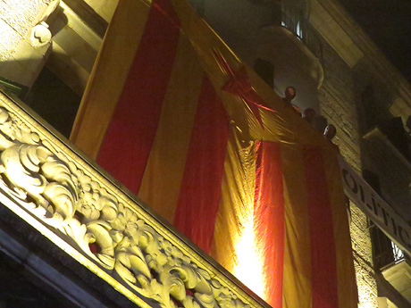 Concentraci&oacute; per la llibertat dels presos pol&iacute;tics a la pla&ccedil;a del Vi