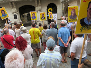 Concentraci&oacute; a la pla&ccedil;a del Vi per la independ&egrave;ncia i la llibertat dels presos pol&iacute;tics