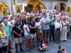 Concentraci&oacute; a la pla&ccedil;a del Vi per la independ&egrave;ncia i la llibertat dels presos pol&iacute;tics