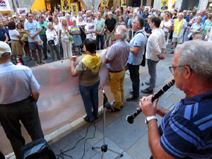 Concentraci&oacute; a la pla&ccedil;a del Vi per la independ&egrave;ncia i la llibertat dels presos pol&iacute;tics