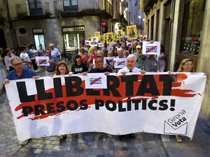 Concentraci&oacute; a la pla&ccedil;a del Vi per la independ&egrave;ncia i la llibertat dels presos pol&iacute;tics