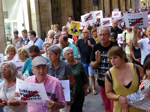 Concentraci&oacute; a la pla&ccedil;a del Vi per la independ&egrave;ncia i la llibertat dels presos pol&iacute;tics