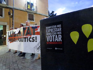 Concentraci&oacute; a la pla&ccedil;a del Vi per la independ&egrave;ncia i la llibertat dels presos pol&iacute;tics