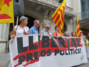 Concentraci&oacute; a la pla&ccedil;a del Vi per la independ&egrave;ncia i la llibertat dels presos pol&iacute;tics