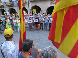 Concentraci&oacute; a la pla&ccedil;a del Vi per la independ&egrave;ncia i la llibertat dels presos pol&iacute;tics