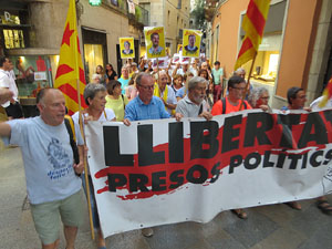 Concentraci&oacute; a la pla&ccedil;a del Vi per la independ&egrave;ncia i la llibertat dels presos pol&iacute;tics