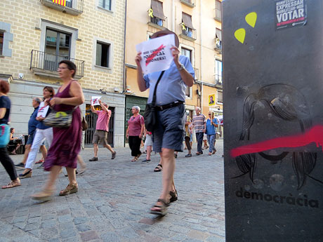 Concentraci&oacute; per la llibertat dels presos pol&iacute;tics a la pla&ccedil;a del Vi