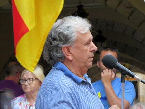 Concentraci&oacute; a la pla&ccedil;a del Vi per la independ&egrave;ncia i la llibertat dels presos pol&iacute;tics