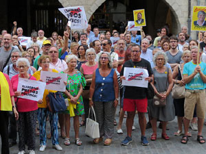 Concentraci&oacute; a la pla&ccedil;a del Vi per la independ&egrave;ncia i la llibertat dels presos pol&iacute;tics