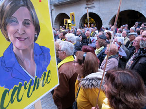 Concentraci&oacute; a la pla&ccedil;a del Vi per la independ&egrave;ncia i la llibertat dels presos pol&iacute;tics