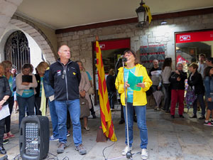 Diada Nacional 2019. Concentraci&oacute; a la pla&ccedil;a del Vi, lectura del manifest i cant de Els Segadors