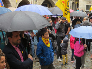 Diada Nacional 2019. Concentraci&oacute; a la pla&ccedil;a del Vi, lectura del manifest i cant de Els Segadors