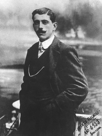 Autoretrat de Valent&iacute; Fargnoli. Barcelona, 1911