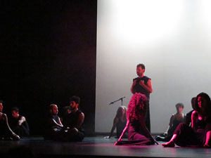 Festivals de Girona. FITAG 2019 - 'Experiment autoficci&oacute;'. Espectacle inaugural al Teatre Municipal, dirigit per Carolina Correa