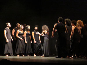Festivals de Girona. FITAG 2019 - 'Experiment autoficci&oacute;'. Espectacle inaugural al Teatre Municipal, dirigit per Carolina Correa