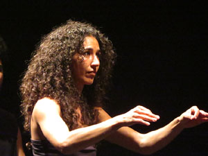 Festivals de Girona. FITAG 2019 - 'Experiment autoficci&oacute;'. Espectacle inaugural al Teatre Municipal, dirigit per Carolina Correa
