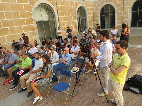 Presentaci&oacute; al pati de la Casa de Cultura