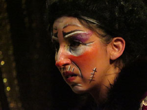 Festivals de Girona. FITAG 2019 - 'Tinto coraz&oacute;n'. Espectacle interpretat per la companyia 'Situaci&oacute;n Pa&iacute;s' de Valparaiso, Xile