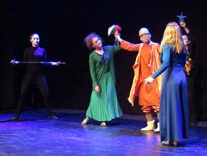 Festivals de Girona. FITAG 2019 - '8 wires or 1 reason of love'. Espectacle interpretat per la companyia 'Student Dance and Plastic Theatre Oler' de Moscou