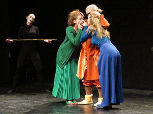 Festivals de Girona. FITAG 2019 - '8 wires or 1 reason of love'. Espectacle interpretat per la companyia 'Student Dance and Plastic Theatre Oler' de Moscou