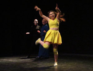 Festivals de Girona. FITAG 2019 - '8 wires or 1 reason of love'. Espectacle interpretat per la companyia 'Student Dance and Plastic Theatre Oler' de Moscou