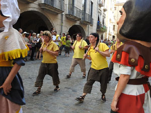 Arribada de la Flama del Canig&oacute; 2019 a la pla&ccedil;a del Vi