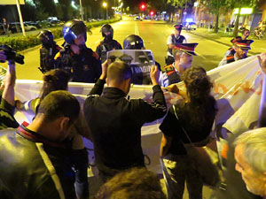 Manifestaci&oacute; per la llibertat dels nou CRD's detinguts a Sabadell i altres poblacions
