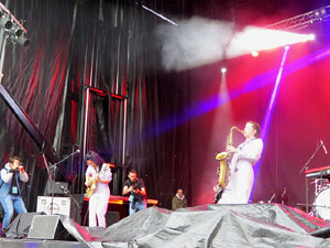 Festival Strenes 2019. Concert de Joina a la pla&ccedil;a Catalunya dins la programaci&oacute; de la Festa Major de l'Strenes
