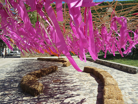 Temps de Flors 2019. Muntatges i instal&middot;lacions florals al Jard&iacute; de la Inf&agrave;ncia