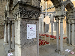 Temps de Flors 2019. Instal&middot;laci&oacute; floral a la terrassa i l'assecador del Museu d'Hist&ograve;ria
