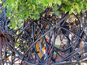 Temps de Flors 2019. Muntatges i instal&middot;lacions florals al Mirador del carrer de les Dones