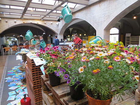 Temps de Flors 2019. Instal&middot;laci&oacute; a la Pia Almoina - Col&middot;legi d�Arquitectes