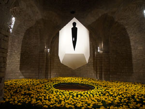 Temps de Flors 2019. Instal&middot;lacions i muntatges florals a la nau rom&agrave;nica de Sant Nicolau