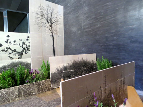 Temps de Flors 2019. Muntatges i instal&middot;lacions florals als diversos espais del Teatre Municipal