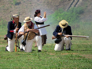 XII Festa Reviu els Setges Napole&ograve;nics de Girona. Recreaci&oacute; d'una batalla napole&ograve;nica al Parc de les Ribes del Ter