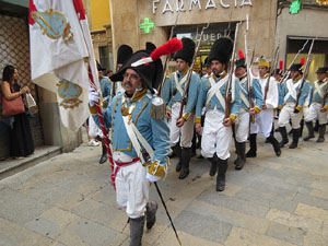 XII Festa Reviu els Setges Napole&ograve;nics de Girona. Desfilada pels carrers de Girona