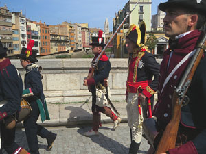 XII Festa Reviu els Setges Napole&ograve;nics de Girona. Presentaci&oacute; a la pla&ccedil;a de la Independ&egrave;ncia