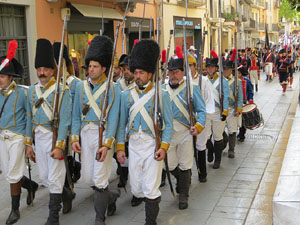 XII Festa Reviu els Setges Napole&ograve;nics de Girona. Presentaci&oacute; a la pla&ccedil;a de la Independ&egrave;ncia