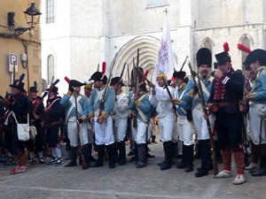 XII Festa Reviu els Setges Napole&ograve;nics de Girona. Combats a la pla&ccedil;a dels Lledoners