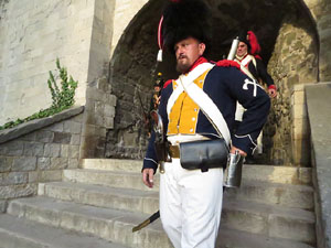 XII Festa Reviu els Setges Napole&ograve;nics de Girona. Combats a la pla&ccedil;a dels Ap&ograve;stols