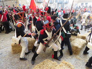 XII Festa Reviu els Setges Napole&ograve;nics de Girona. Combats a la pla&ccedil;a dels Ap&ograve;stols