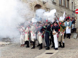 XII Festa Reviu els Setges Napole&ograve;nics de Girona. Atac a la pla&ccedil;a de Sant Dom&egrave;nec