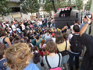 Festival Acocollona't 2019. Passejada i titelles de la Mula Baba