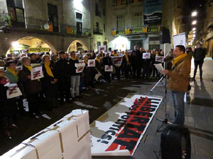 Concentraci&oacute; a la pla&ccedil;a del Vi per la independ&egrave;ncia i la llibertat dels presos pol&iacute;tics