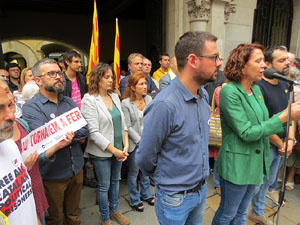 Concentraci&oacute; de rebuig de la sent&egrave;ncia a la pla&ccedil;a del Vi