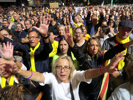 Concentraci&oacute; de rebuig de la sent&egrave;ncia a la pla&ccedil;a de l'U d'octubre de 2017
