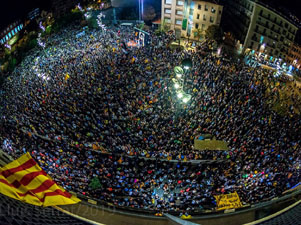 Concentraci&oacute; de rebuig de la sent&egrave;ncia a la pla&ccedil;a de l'U d'octubre de 2017