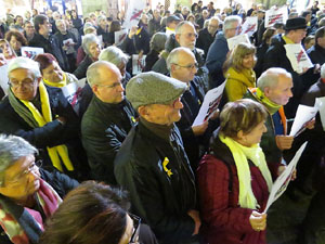 Concentraci&oacute; a la pla&ccedil;a del Vi per la independ&egrave;ncia i la llibertat dels presos pol&iacute;tics